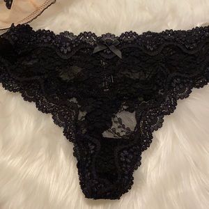 VICTORIA SECRET Dream Angel matching bra & thong
